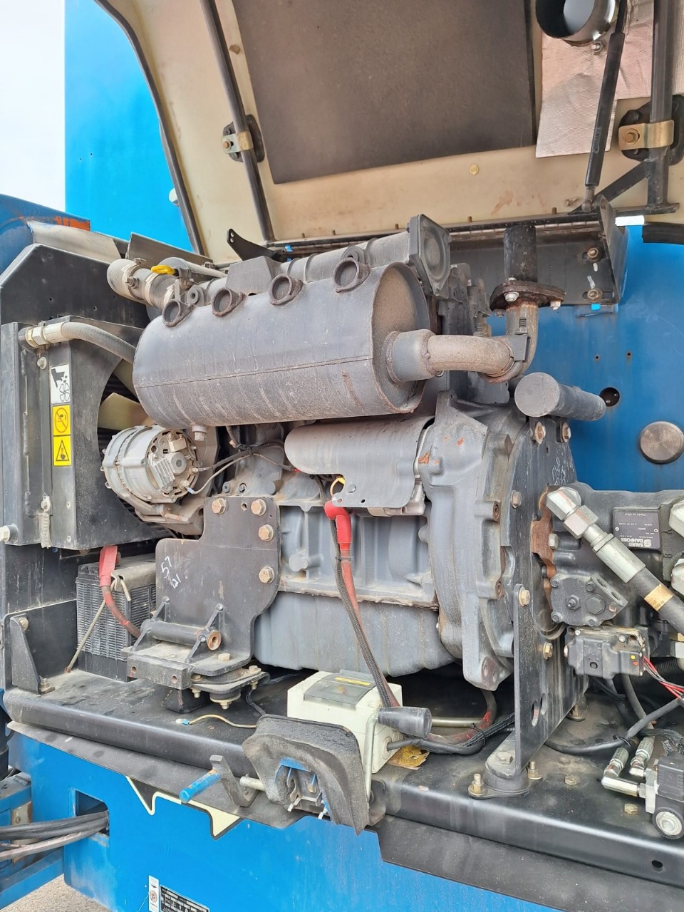 Sold - Scissor Lift - View 2